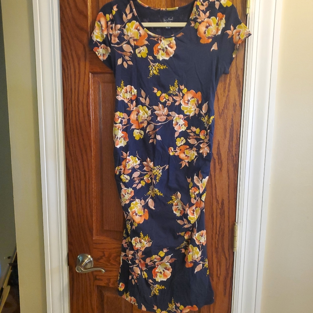 Maternity dress